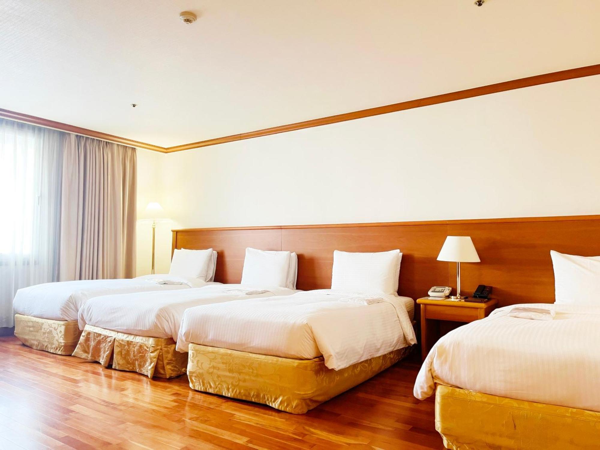 Sejong Hotel Seoul Myeongdong Екстериор снимка