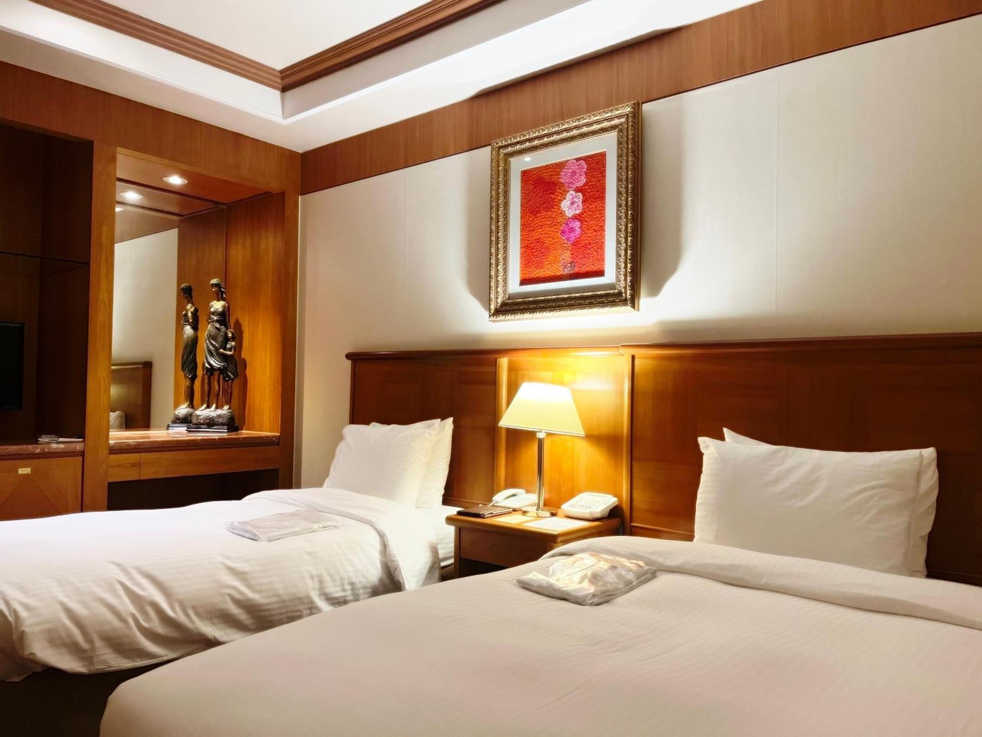 Sejong Hotel Seoul Myeongdong Екстериор снимка
